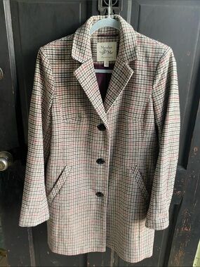 Maralyn & Me Women's Plaid Blazer Coat in Cream, Black and Red Accents